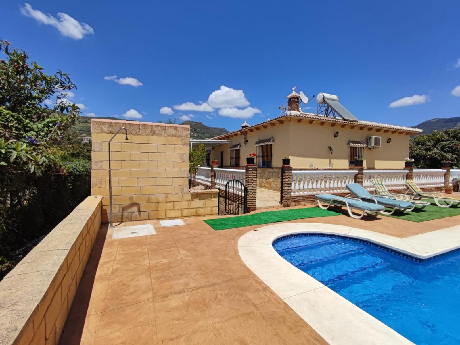 Los Olivos Málaga Exteriör bild