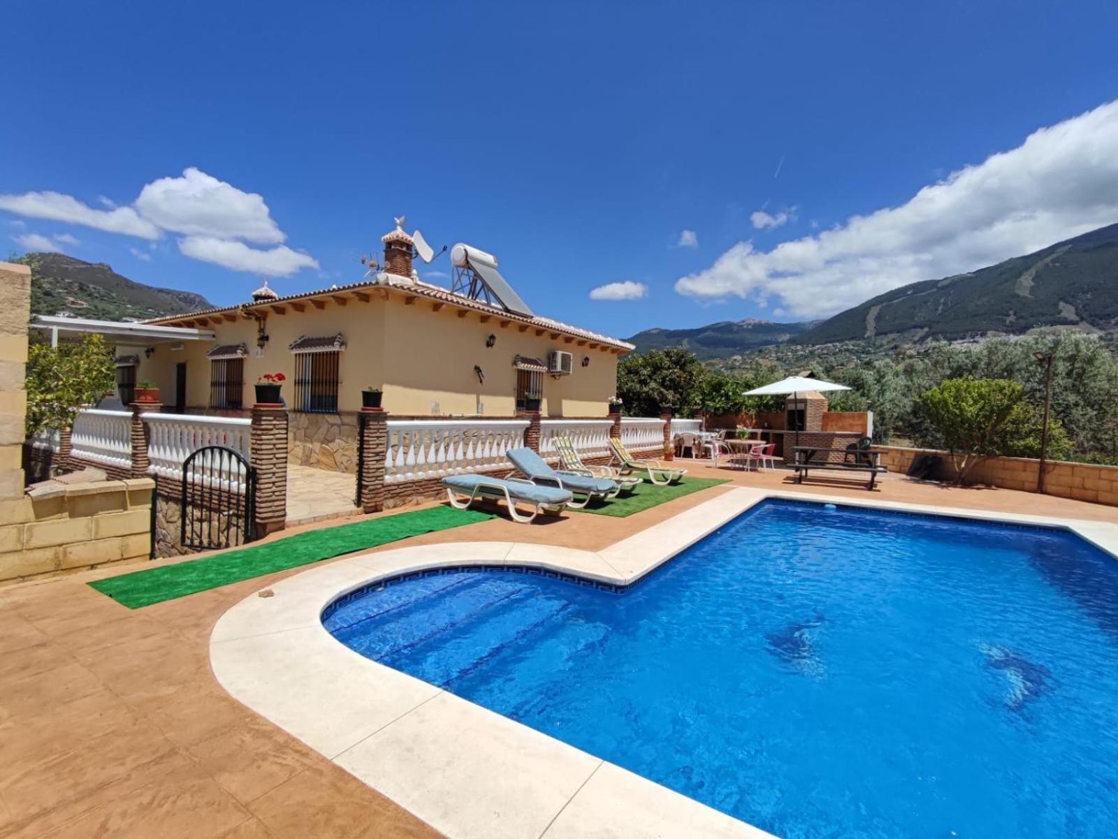 Los Olivos Málaga Exteriör bild