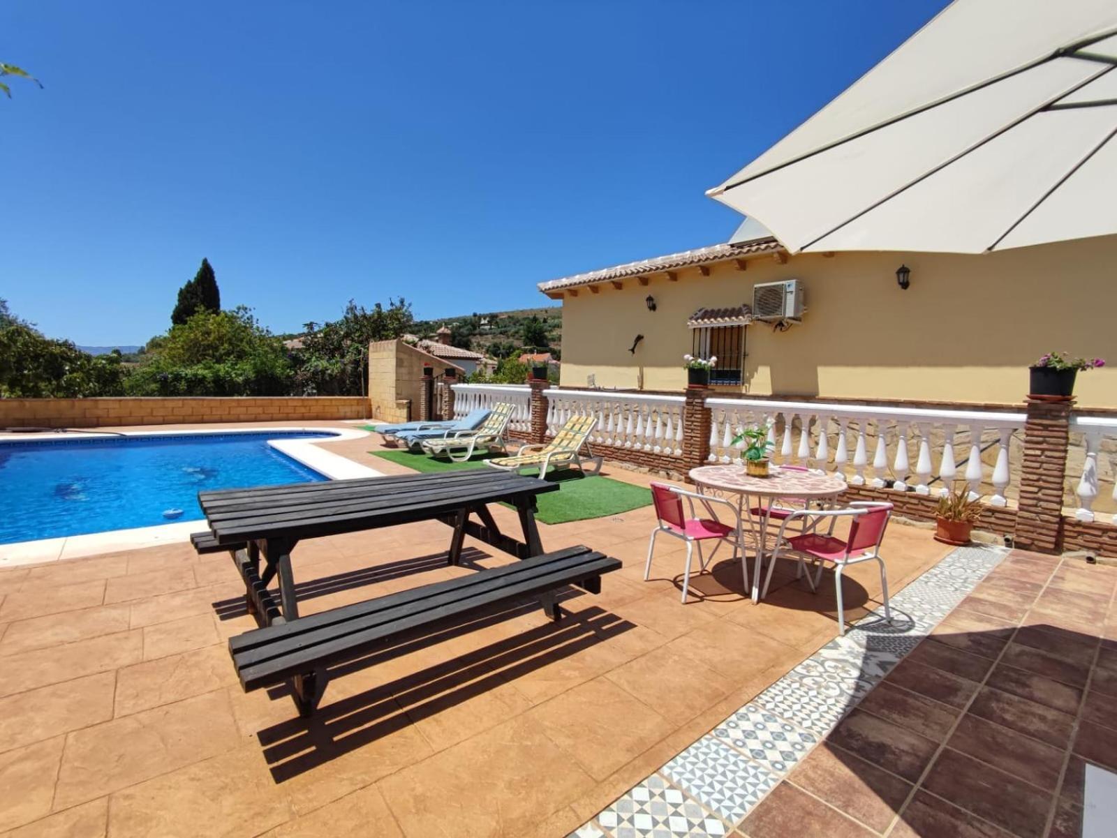 Los Olivos Málaga Exteriör bild