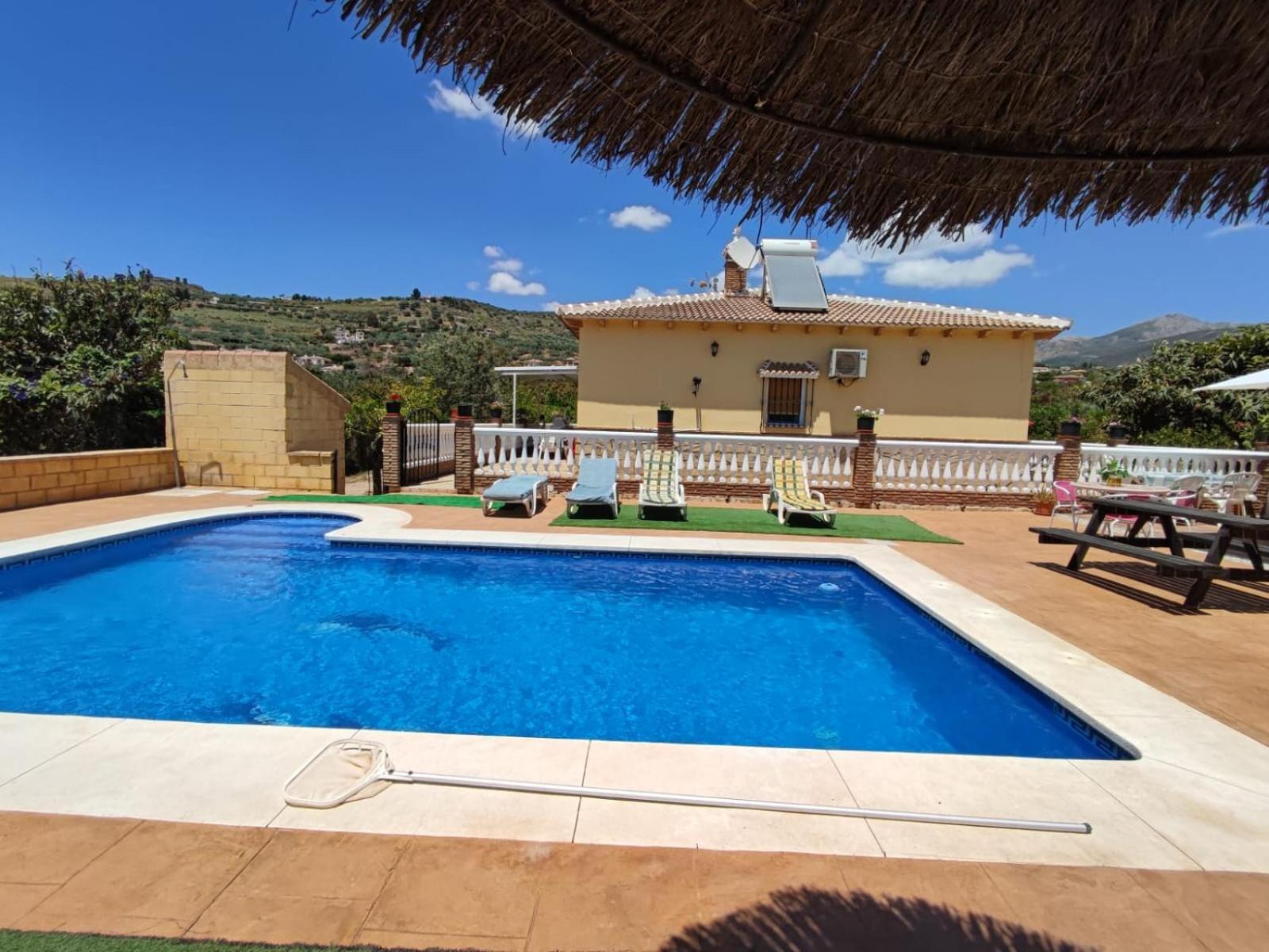 Los Olivos Málaga Exteriör bild